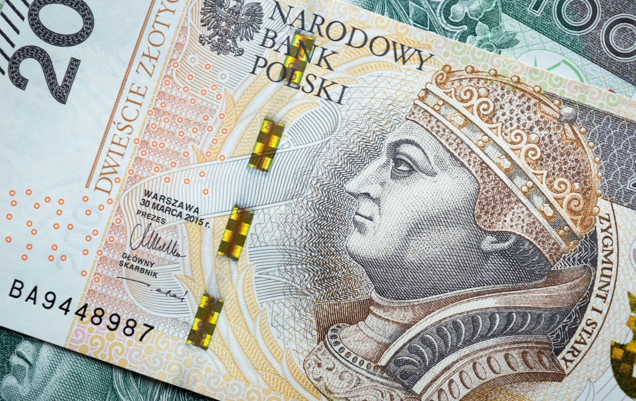 НБУ знову підвищив курс злотого