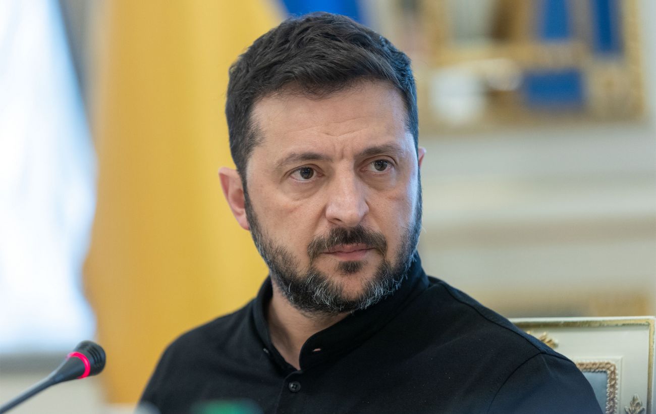 Зеленський про мирні переговори: Росія гальмує і намагається витрачати час даремно