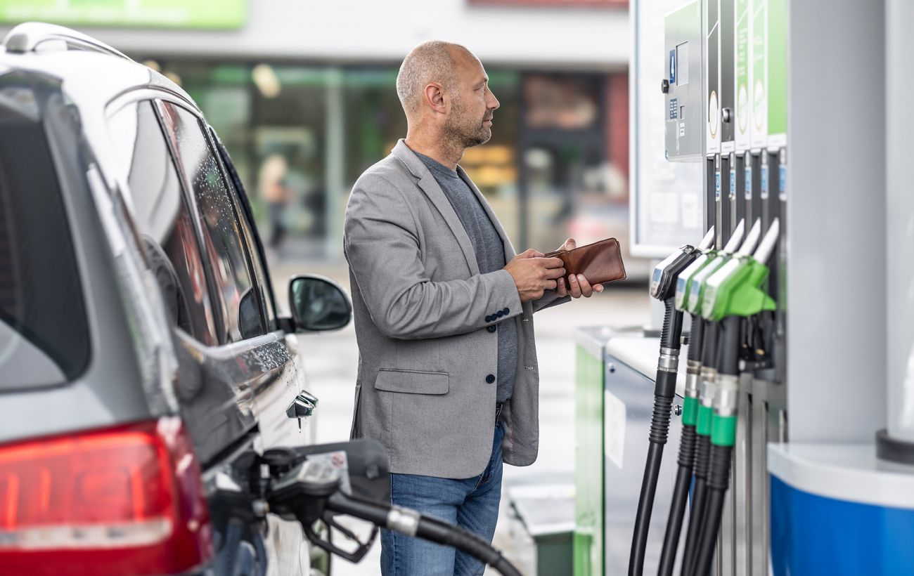 Дизель вже під 93 грн, бензин та газ дорожчають: АЗС підвищили ціни на пальне