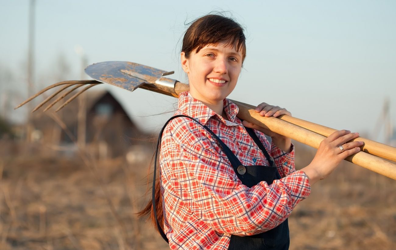 Після Великодня не поспішайте на город: коли насправді можна повертатися до праці