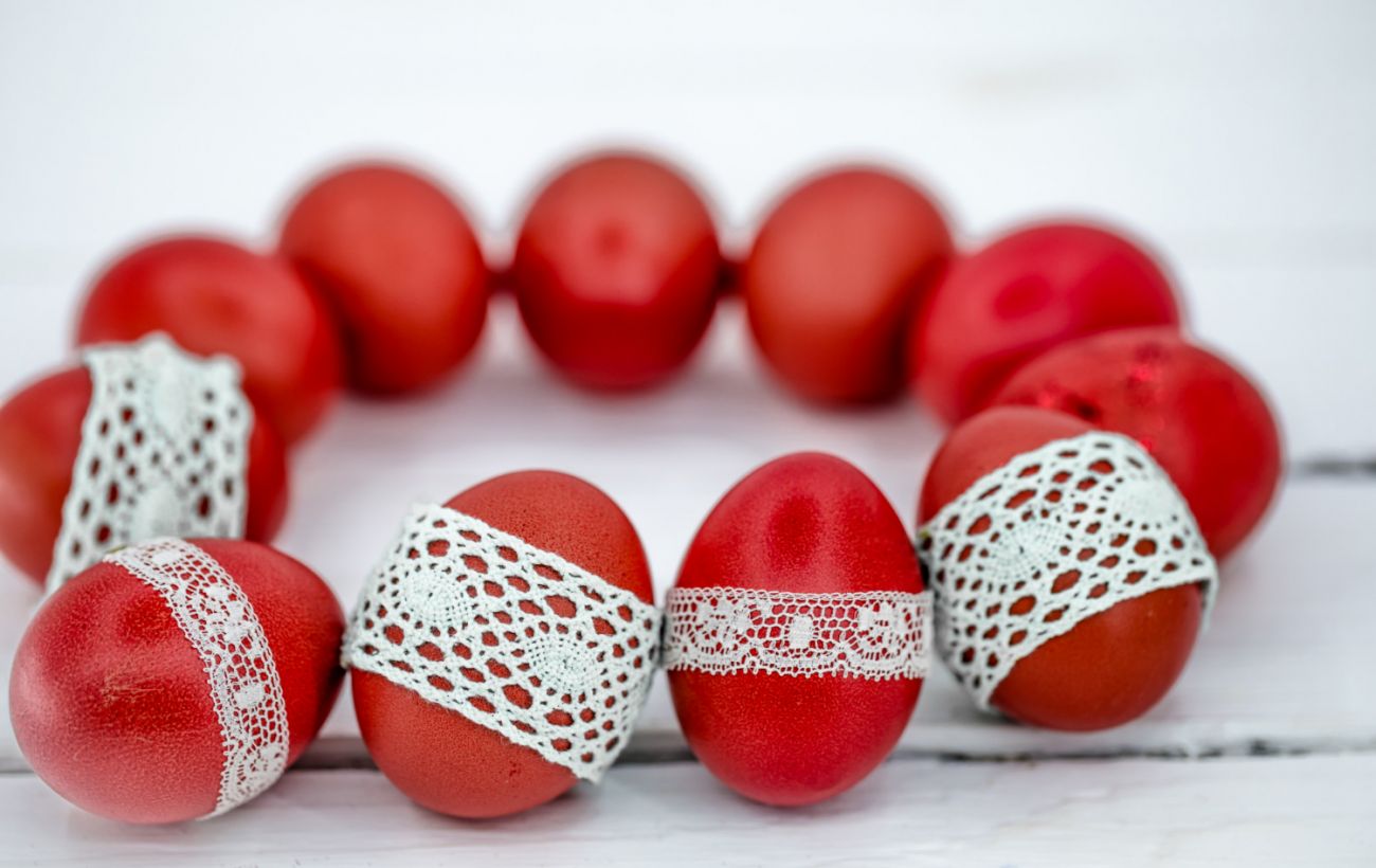 Не викидайте крашанки: ці страви з них зникнуть зі столу за хвилину