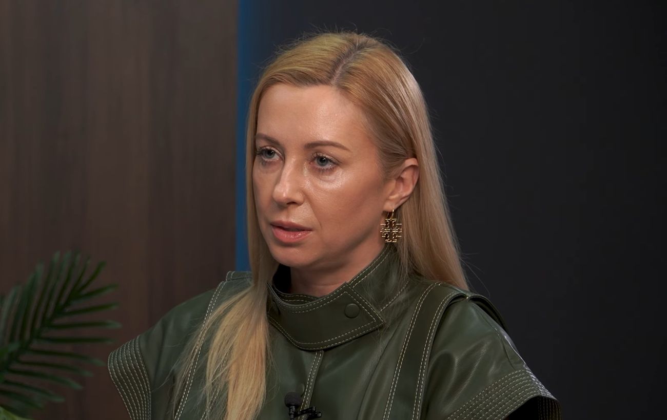 "Вона як біженка". Матвієнко розкрила, чому старша донька поїхала з України